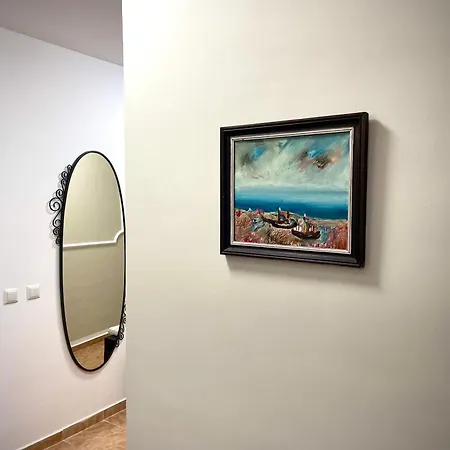 Budget First Sea Line Apt. Flora Apartament *