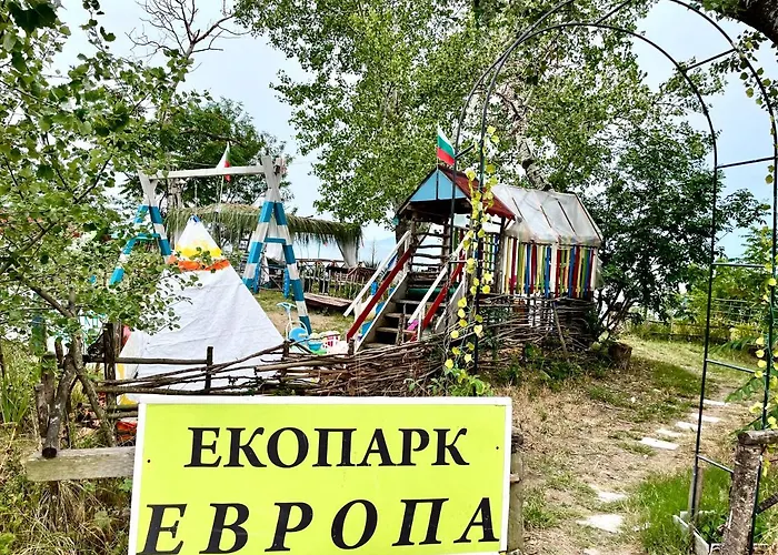 Budget First Sea Line Apt. Flora Apartamento