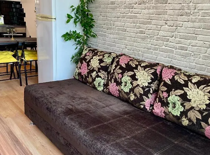 Apartamento Budget First Sea Line Apt. Flora *