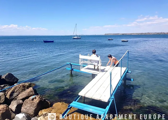 Apartamento Budget First Sea Line Apt. Flora Pomorie