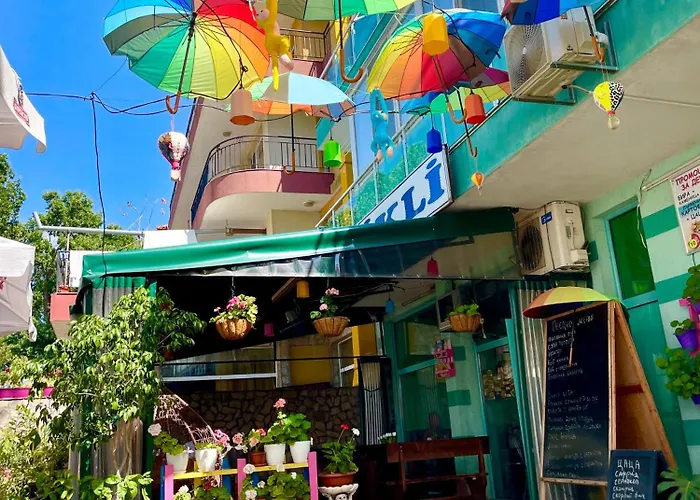 Apartamento Budget First Sea Line Apt. Flora *