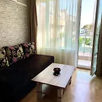 First Sea Line Apartment Flora, Next To The Beach