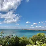 First Sea Line Apartment Flora, Next To The Beach פומורי