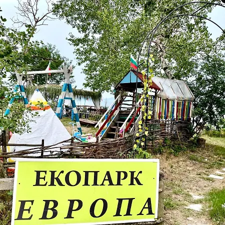 Budget First Sea Line Apt. Flora Apartmán