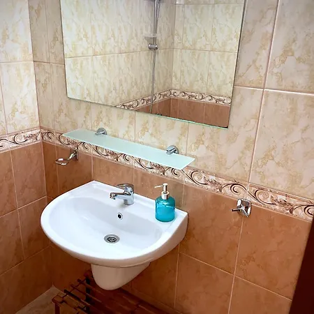 Apartmán Budget First Sea Line Apt. Flora Pomorie