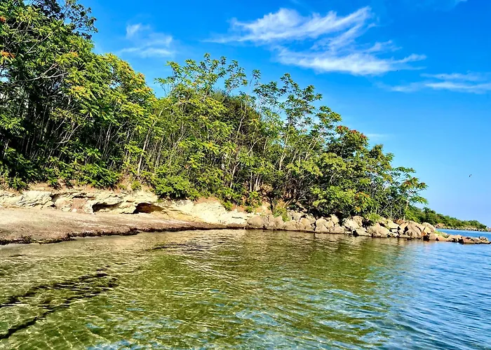 Apartment Budget First Sea Line Apt. Flora Pomorie