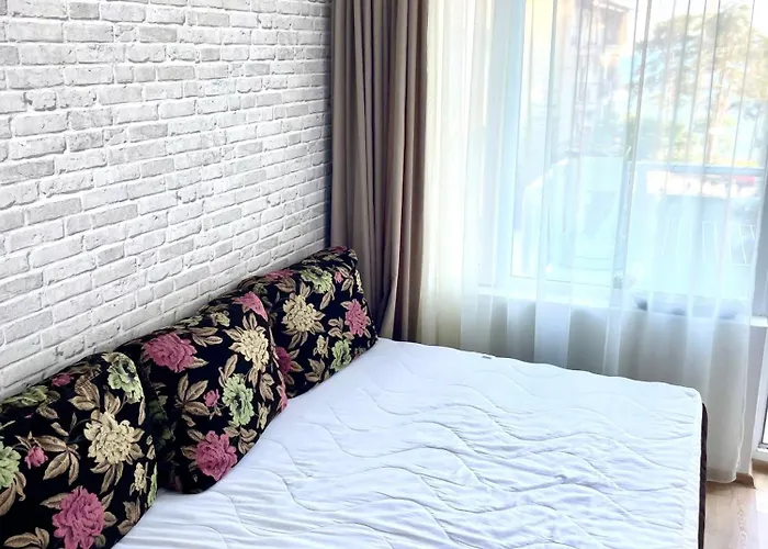 Budget First Sea Line Apt. Flora * Pomorie